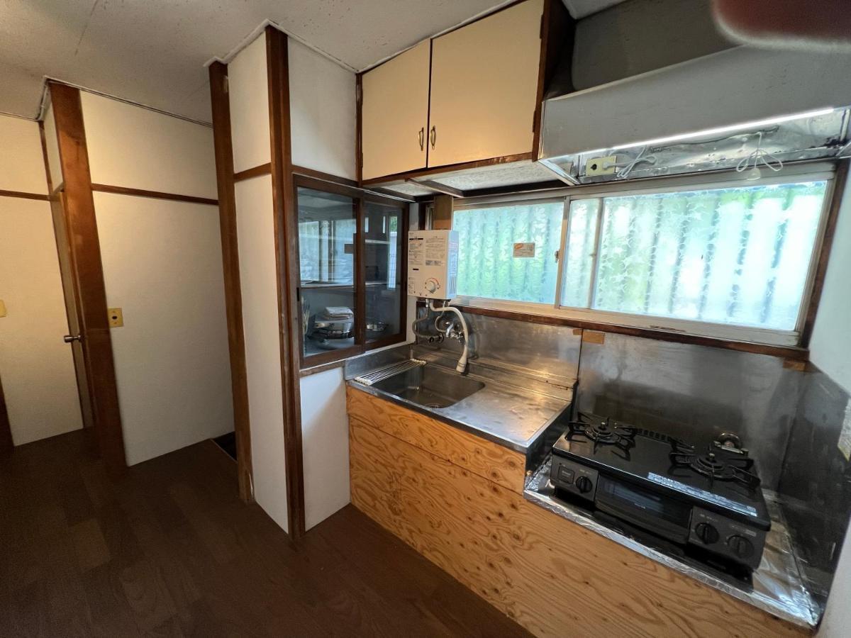 ホテル江ノ島アパートメント Katase  Экстерьер фото