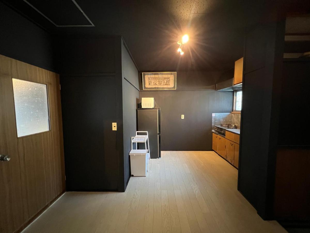 ホテル江ノ島アパートメント Katase  Экстерьер фото