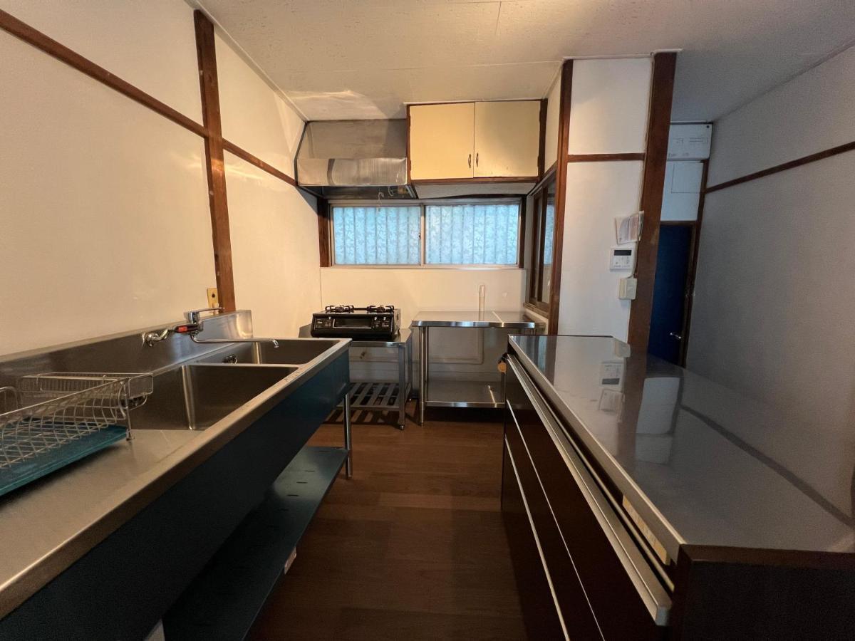 ホテル江ノ島アパートメント Katase  Экстерьер фото